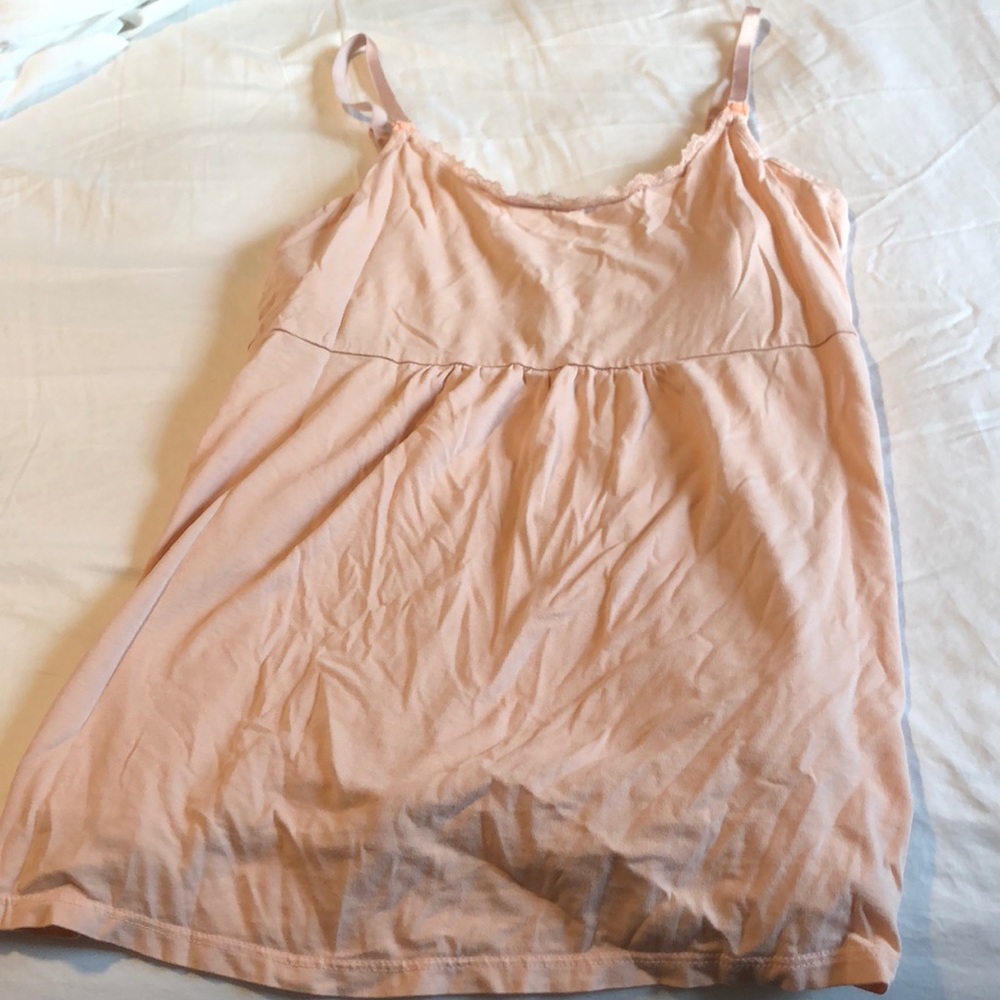 Nursing tank